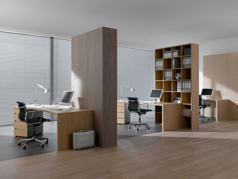 Impressionen eines Arbeitszimmers Impression eines Arbeitszimmers im Stil Großraumbüro